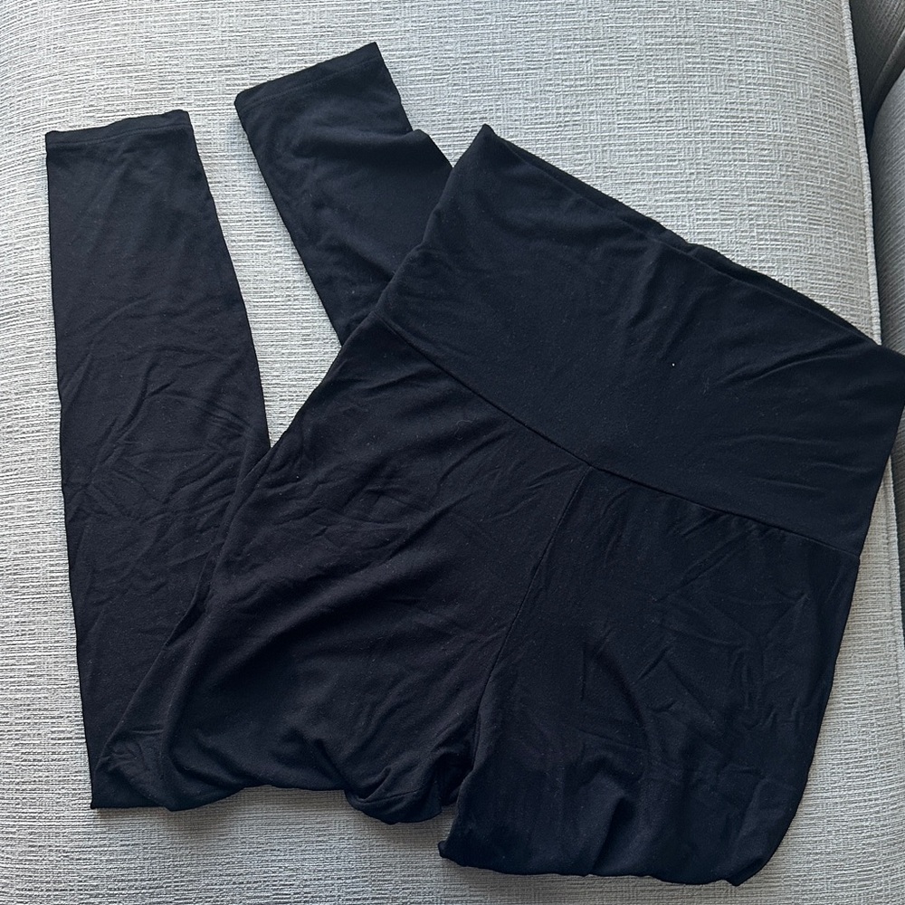 Hatch Maternity Ultrasoft Black Leggings Size M